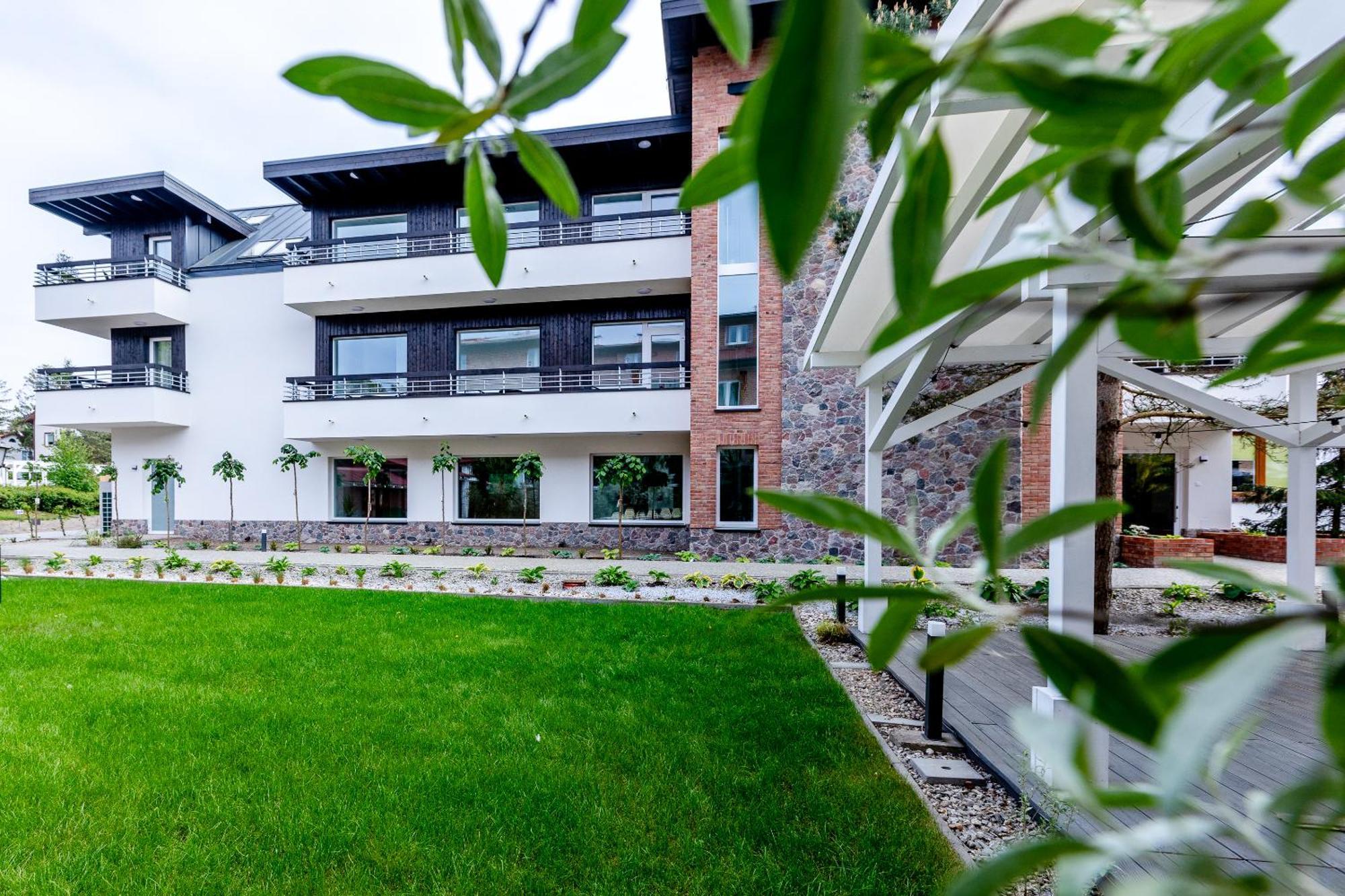 Apartamenty Przy Plazy Z Basenem Z Podgrzewana Woda I Mini Spa - Osrodek Kolonijno-Wczasowy Mewa Niechorze Exterior photo