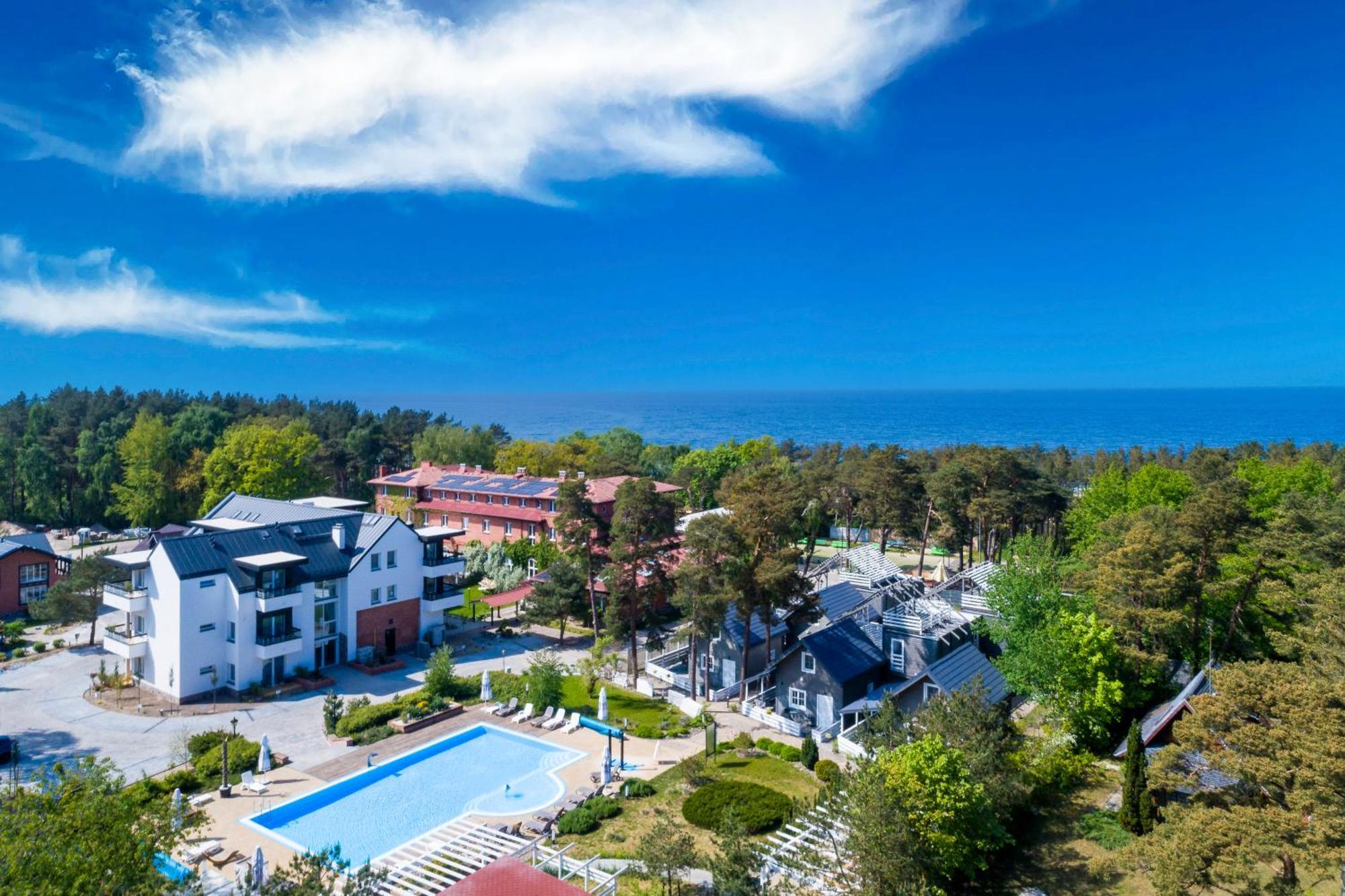 Apartamenty Przy Plazy Z Basenem Z Podgrzewana Woda I Mini Spa - Osrodek Kolonijno-Wczasowy Mewa Niechorze Exterior photo
