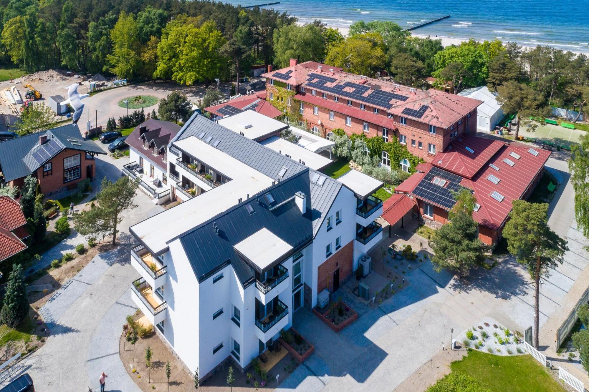 Apartamenty Przy Plazy Z Basenem Z Podgrzewana Woda I Mini Spa - Osrodek Kolonijno-Wczasowy Mewa Niechorze Exterior photo