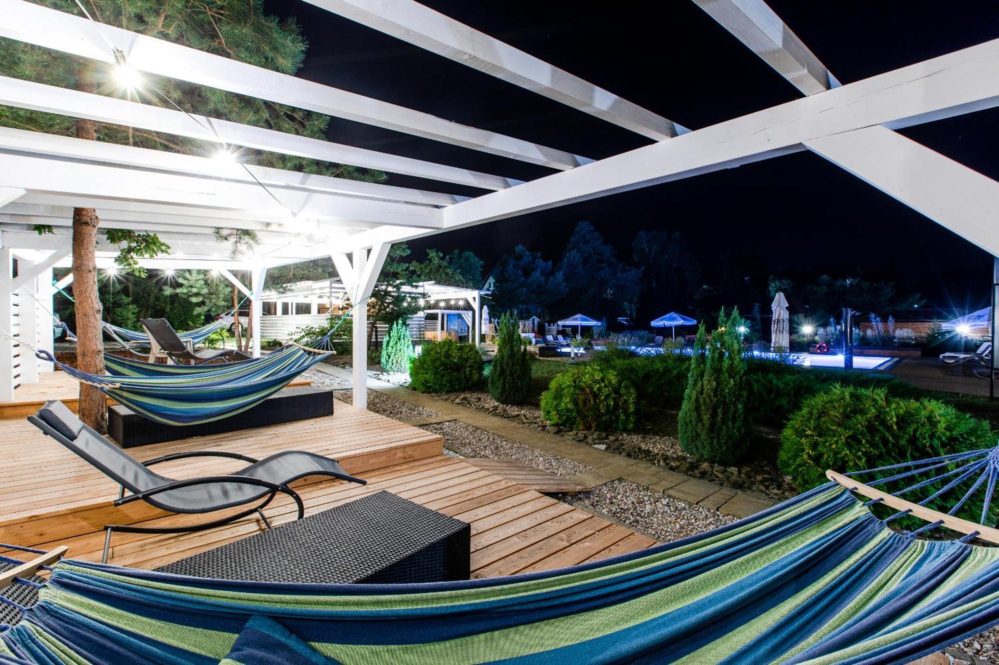Apartamenty Przy Plazy Z Basenem Z Podgrzewana Woda I Mini Spa - Osrodek Kolonijno-Wczasowy Mewa Niechorze Exterior photo